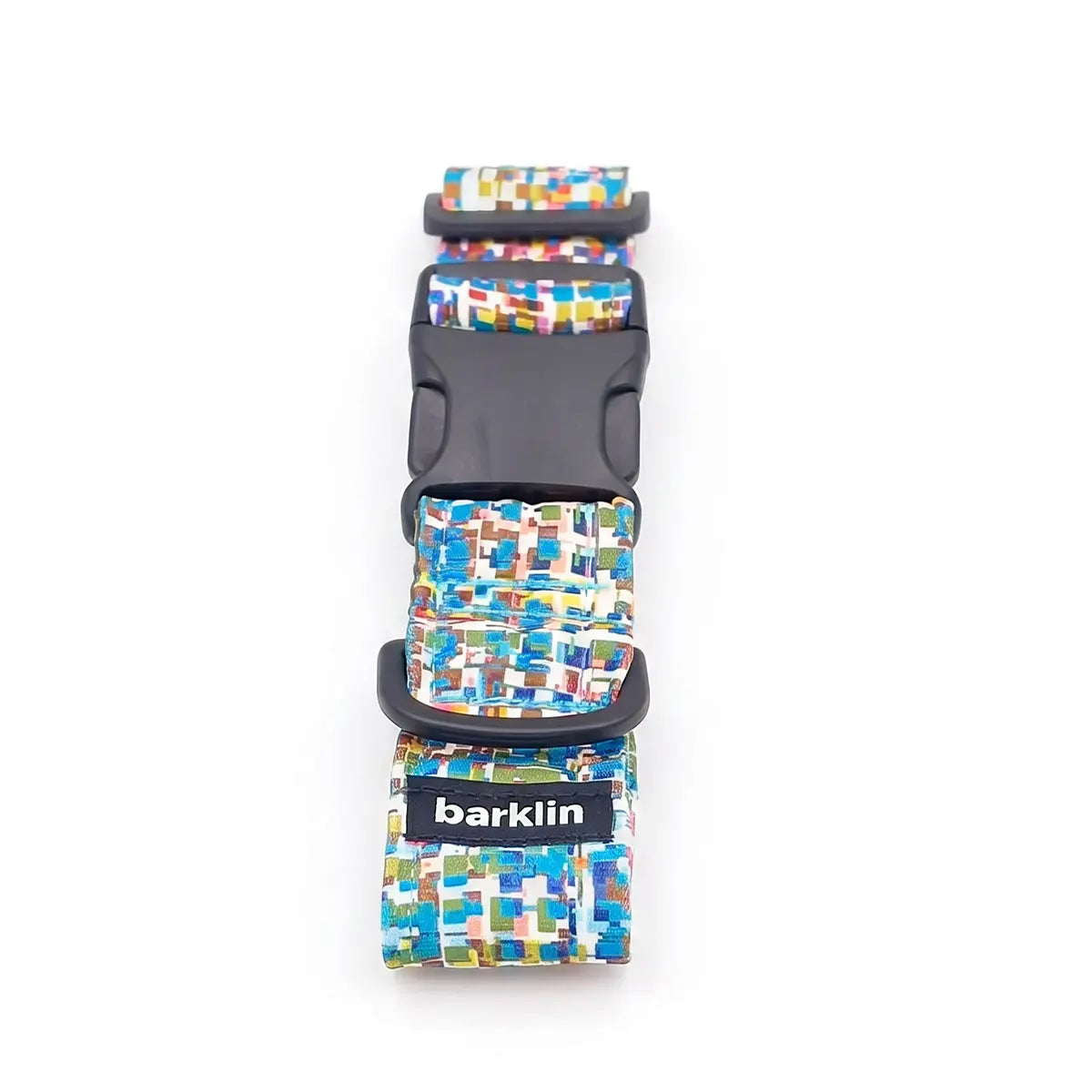 Wide dog collar 4 cm Glitch pattern with ECONABLE recycled nylon buckle showing side release structure